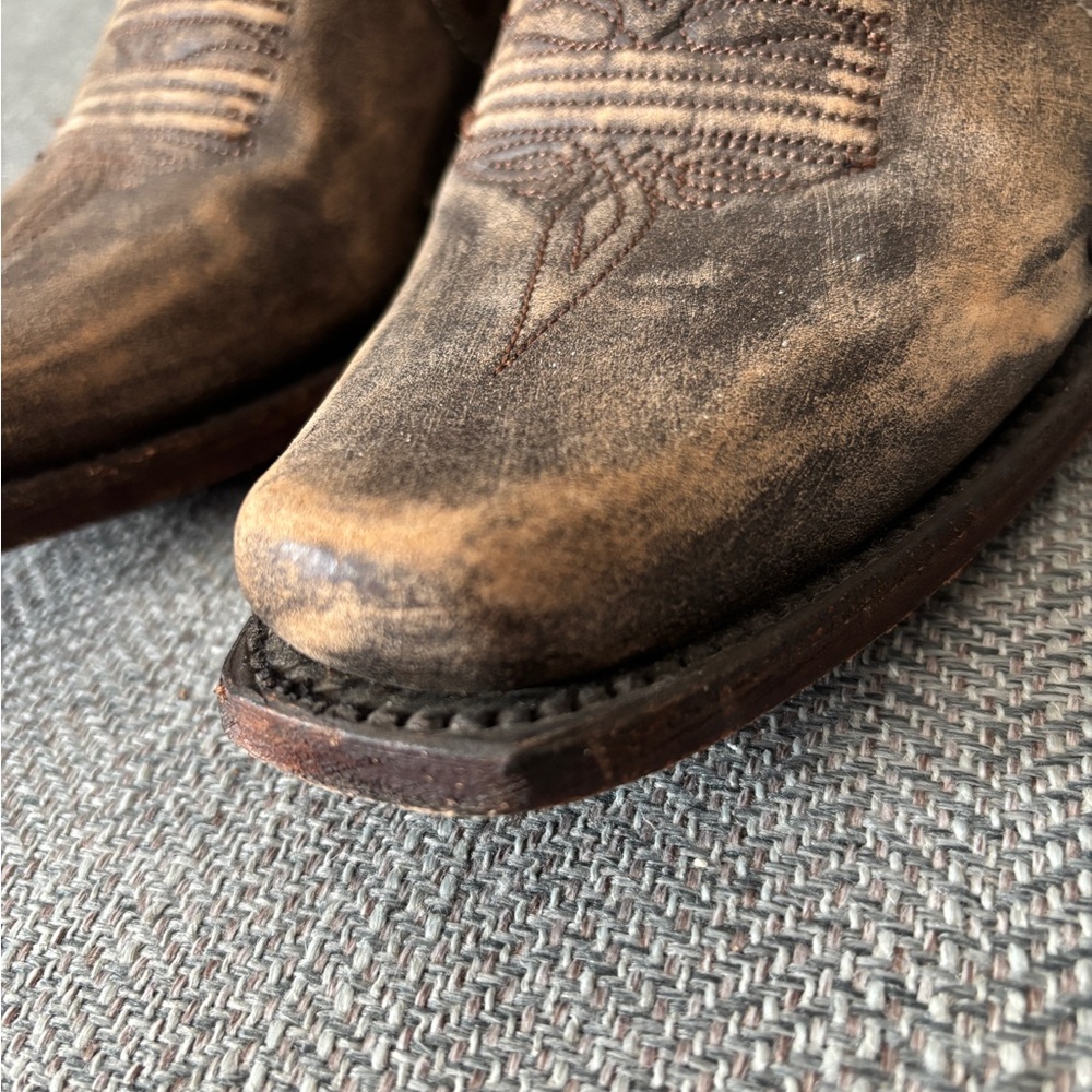 Caborca Brand Womans Distressed Boots Sz 7.5 - Picture 6 of 13